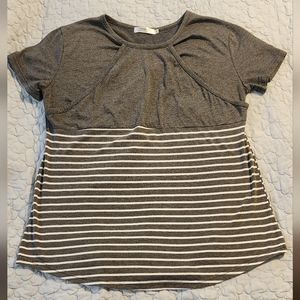 Nursing Maternity Top Size XL
